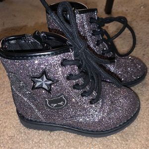 Toddler boots